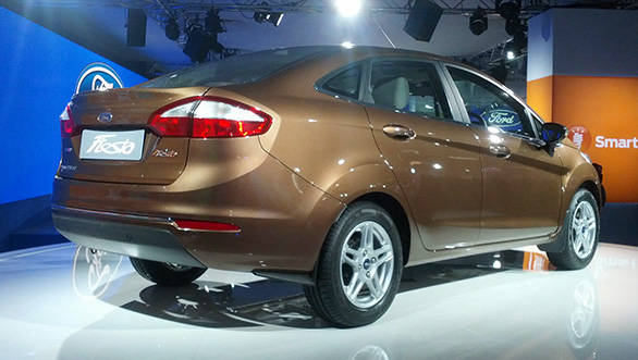 Ford-Fiesta-(1)