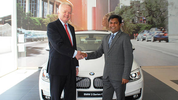 04 Mr. Philipp von Sahr President BMW Group India and Mr. Puneet Sanghi Managing Director, Sanghi Classic at the launch of Sanghi Classic Udaipur