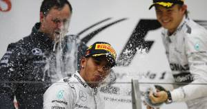 F1 2014: Lewis Hamilton wins Chinese GP