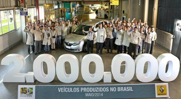 The New Logan became the 2,000,000th vehicle to be built in the complex in 15 years.