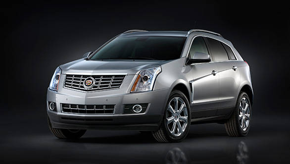 2014-Cadillac-SRX-002