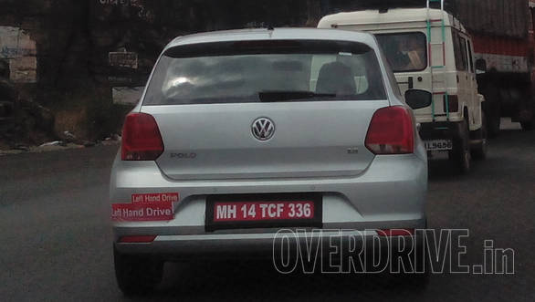 2014 Volkswagen Polo facelift spied (2)