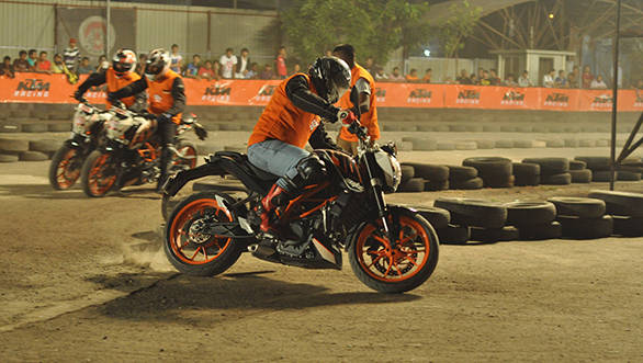 Riders riding at the 4th KTM Orange Day at Imax, Wadala on 3rd May at 6pm (2)