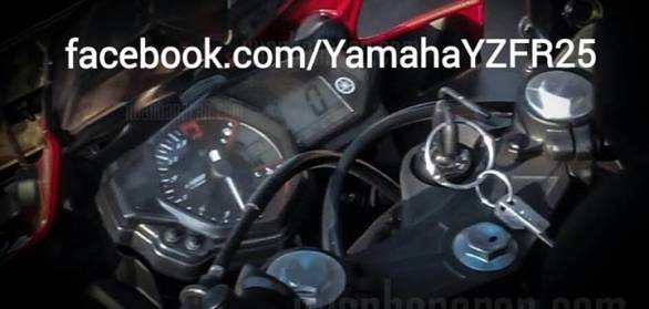 Yamaha YZF-R25 8