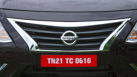 2014 Nissan Sunny (5)