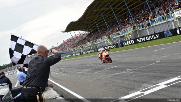MotoGP Assen: Marquez makes it eight in a row