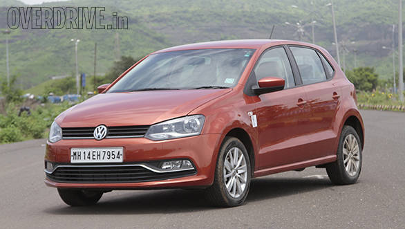 2015 Volkswagen Polo (3)