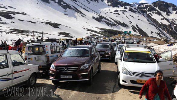 Every summer, Rohtang pass receives a bevy of visitors from all over 
