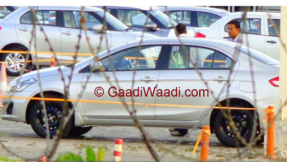 Maruti-Ciaz-spied