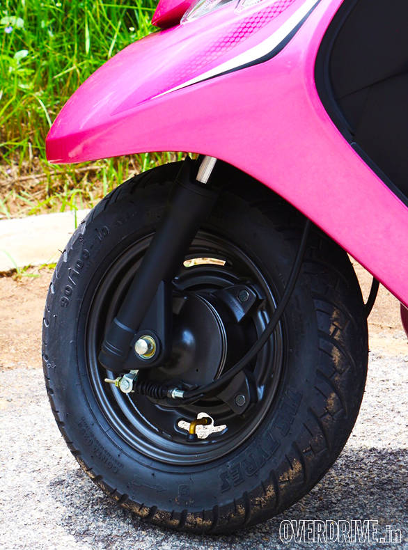 The front brake in the TVS Scooty Zest - a 110mm drum - is smaller than the rear - a 130mm drum