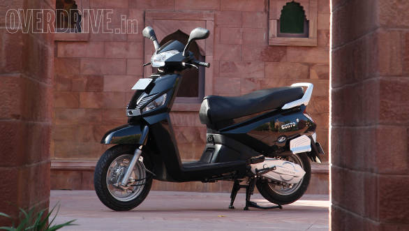 Mahindra gusto on sale