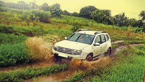 2014 Renault Duster AWD India review