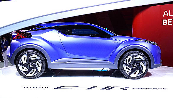 Toyota C-HR (8)