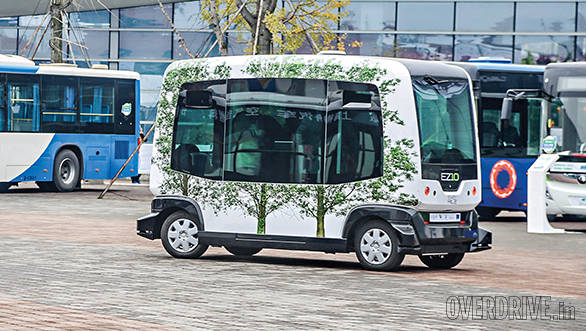 The EZ-10, an automated driverless bus worked brilliantly but had an altercation with a manned bus