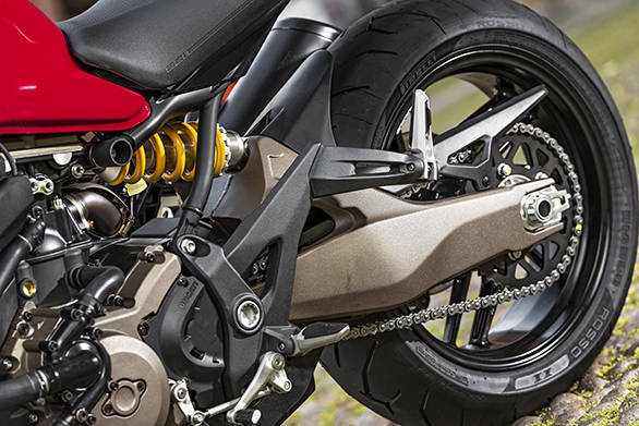 Ducati Monster 821 (13)