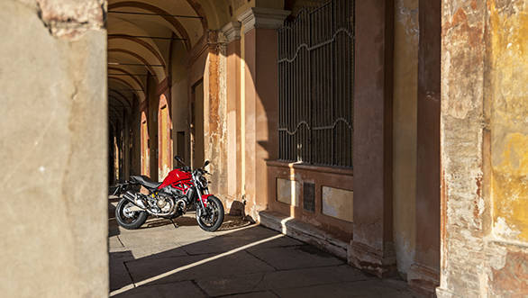 Ducati Monster 821 (22)