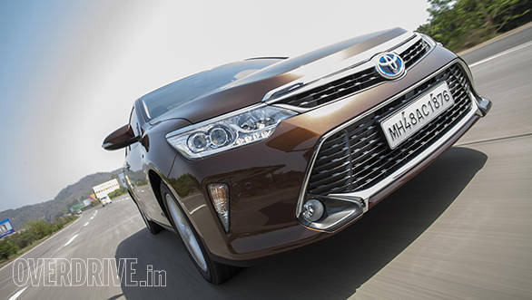 Toyota Camry Hybrid 2015 (11)