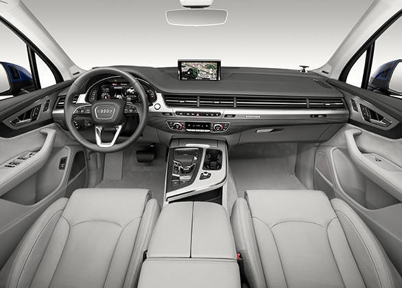 Innenraum    Verbrauchsangaben Audi Q7:Kraftstoffverbrauch kombiniert in l/100 km: 8,3 - 5,7;CO2-Emission kombiniert in g/km: 193 - 149
