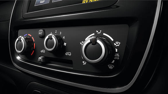 Renault KWID aircon controls