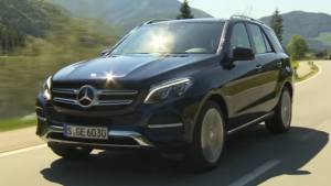 2016 Mercedes-Benz GLE first drive review by OVERDRIVE - Video
