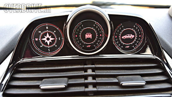 Off-road gauges are interesting but not very usable in a car of this type