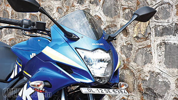 Suzuki Gixxer SF vs Yamaha Fazer Fi (3)