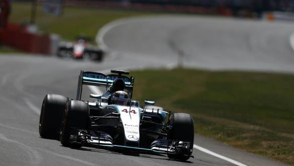 Lewis Hamilton takes his eighth pole of nine races at the 2015 British GP