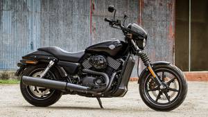 Harley-Davidson launches 2016 Dark Custom lineup in India starting at Rs 4.52 lakh