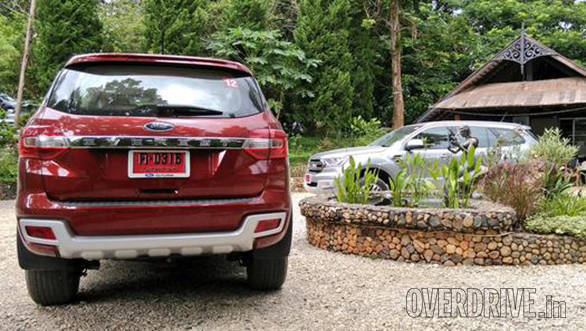 Ford Endeavour new (5)