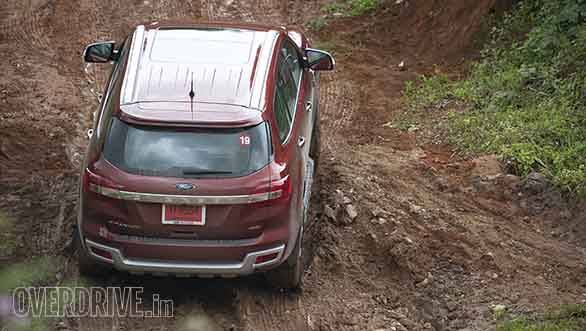 Ford Everest drive 006