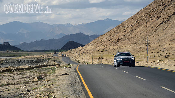 The roads leading to Pangong Lake were sometimes well surfaced and at times broken