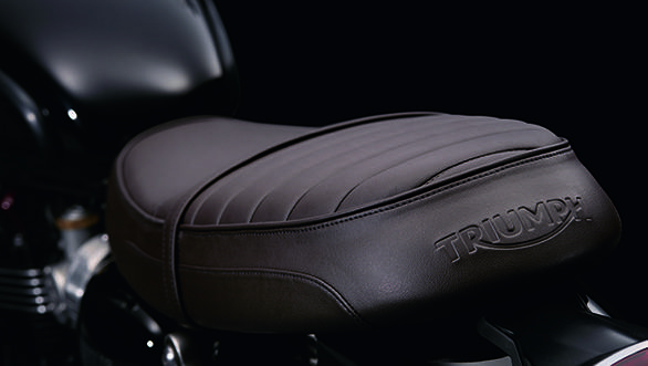 The ribbed seat is a period detail and it makes the 2016 Bonnevilles, this is the 2016 T120 Black, looks special