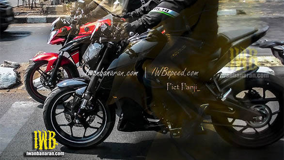 The Yamaha MT-15 spied in Indonesia  Image courtesy: www.iwanbanaran.com