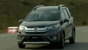 2016 Honda BR-V i-VTEC - First Drive Review - Video