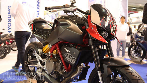 Hyosung GD450 (1)