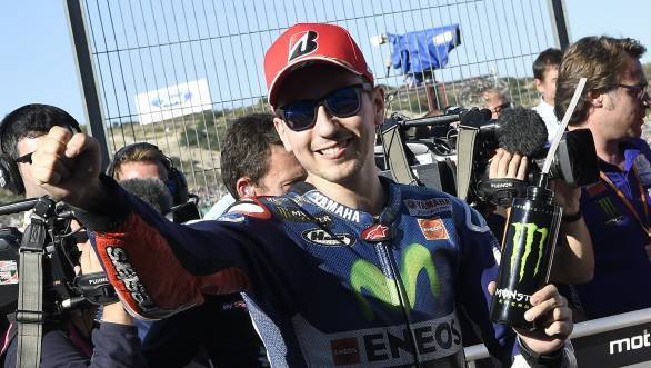 Jorge Lorenzo took a lights-to-flag victory at the 2015 MotoGP season finale at Valencia, winning him the 2015 title too