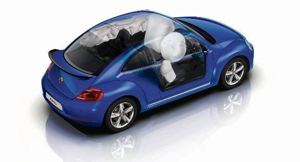 2015 Volkswagen Beetle (1)