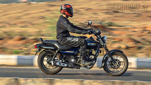 The Avenger is comfortable and easy to maneuver in traffic. Flat bars may get uncomfortable for shorter riders though