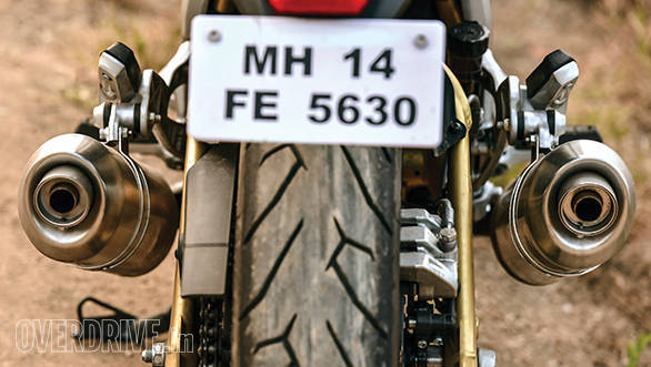 The Mojo's Pirelli rubber is excellent and a vital contributor to the bike's handling capability