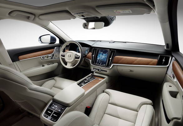 Plush cabin reminds strongly of the XC90, a very good thing that