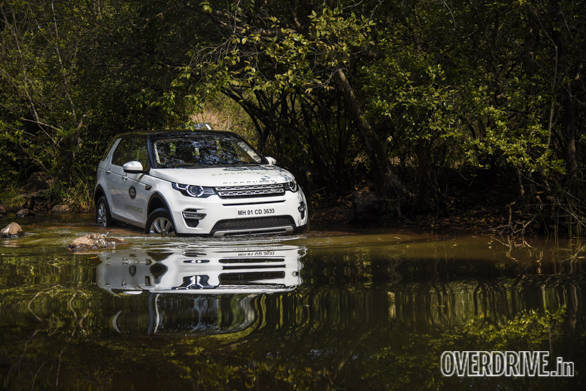 Land Rover Discovery Drive (5)