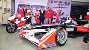 Mahindra Racing previews 2016 M2Electro racecar and MGP30 motorcycle at BIC