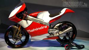 2016 Auto Expo: Mahindra reveals 2016 Moto3 bike, Formula E car