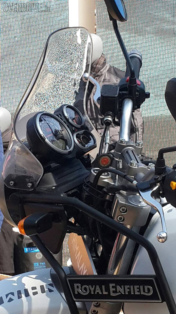 Royal Enfield Himalayan (1)