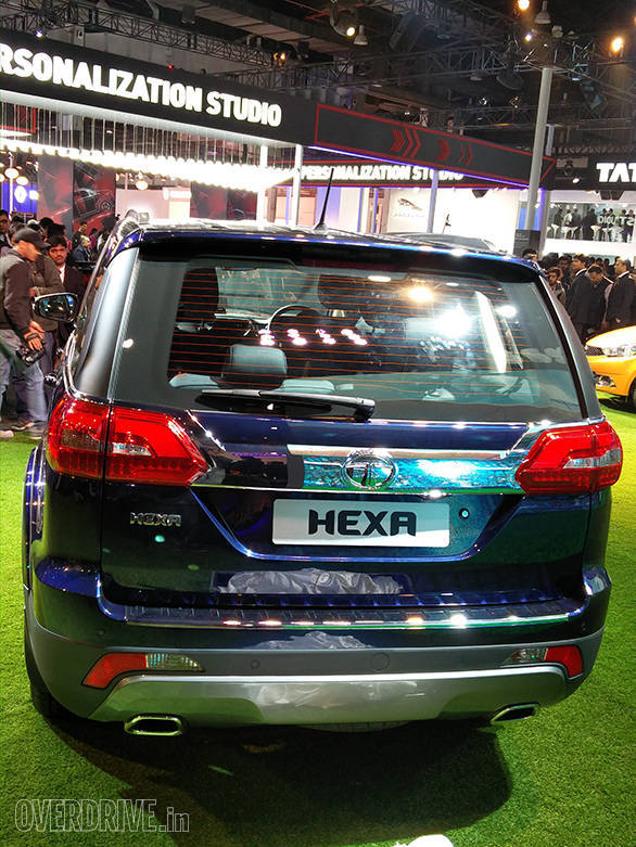 Tata Hexa (2)