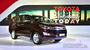 Toyota Innova Crysta Launch Date Full Information Latest Images