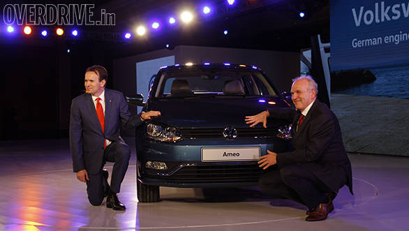 Volkswagen_Ameo_officials