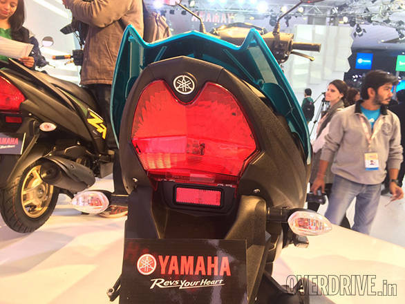 Yamaha Ray ZR (11)
