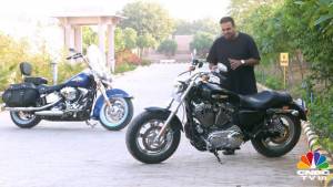 2016 Harley-Davidson 1200 Custom, Softail Heritage Classic and Road King - First Ride Review - Video