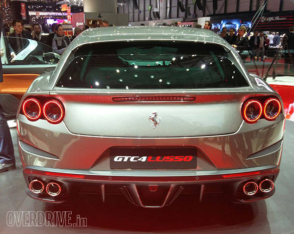 Ferrari GTC4 Lusso (3)